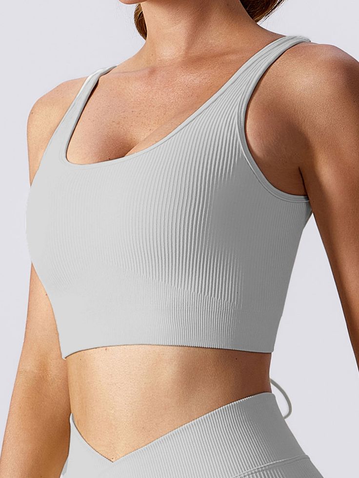 PRODUCT FEATURES: Rib Seamless Cross Back Breathable.? quick-dry. moisture absorption. Wear-tested by our in-house team for the perfect fit. FABRICATION: 87% Nylon 13% Spandex Sweat-wicking technology that can remove moisture from your body BRA BODY LENGTH: S?- 35cm (13.8inch) M?- 36cm (14.2inch) L?- 37cm (14.6inch) Body Bra, Body Skirt, Sarong Skirt, Strapless Bandeau, Maxi Dresses Casual, Green Cream, Plus Size Swimwear, Tennis Skirt, Two Piece Dress