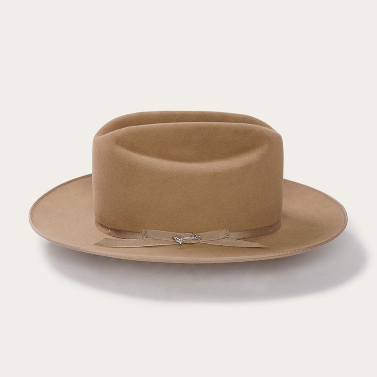 Fawn Irish Hat, True Legend, Rancher Hat, Stetson Hat, Crown Hat, Running Hats, Casual Bottoms, Wide Trousers, Thigh Boot