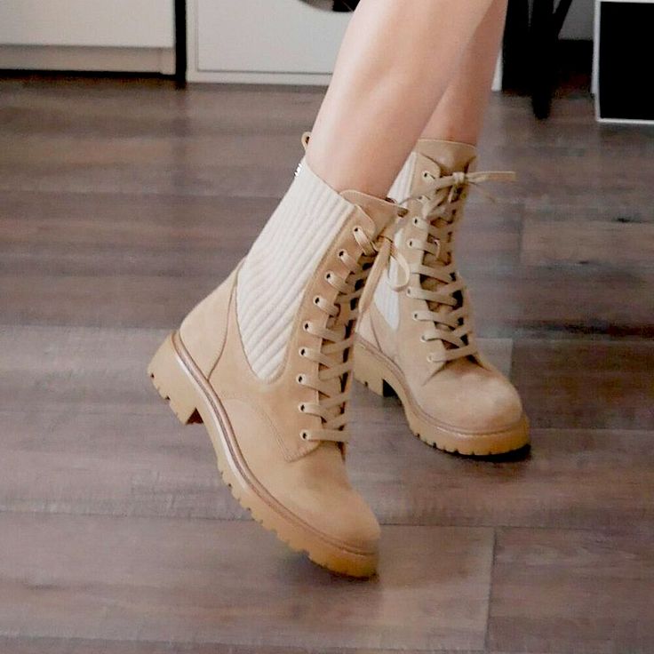 Never Worn, Like New Moto Boots, Sam Edelman Shoes, Sam Edelman, Like New, Size 7, Women Shoes, Cream, Boots, Women Shopping