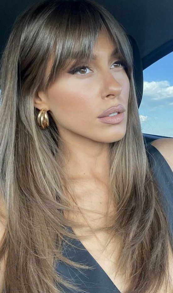 Balayge Curtain Bangs Dark Hair, Bronde Balayage With Bangs, Long Layered Hair With Curtain Bangs, Fringe Curtain Bangs, Bangs Inspo, Rambut Brunette, 90s Hair, Stylish Hairstyles, Brunette Hair With Highlights