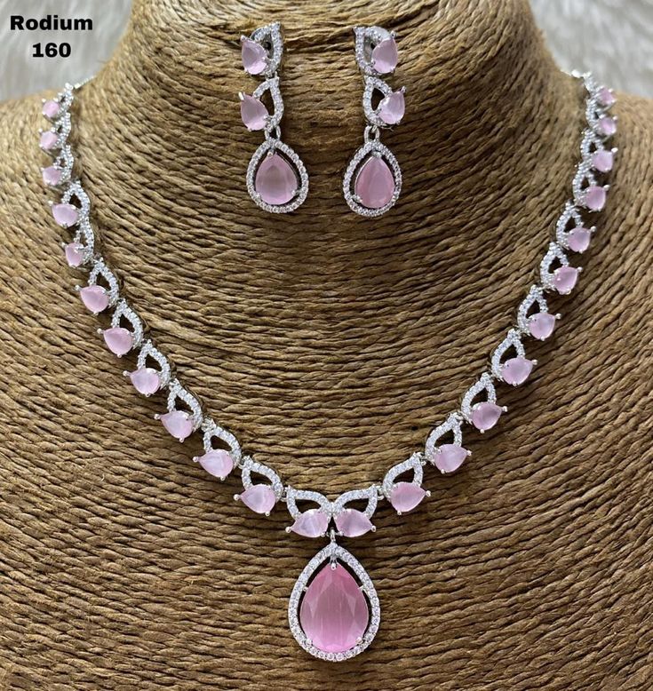 Pink Jewelry Set, Artificial Jewelry, Antique Jewelry Indian, Rose Quartz Stone, Pink Jewelry, Girly Jewelry, Gold Jewelry Fashion, Stone Jewelry, Indian Jewelry