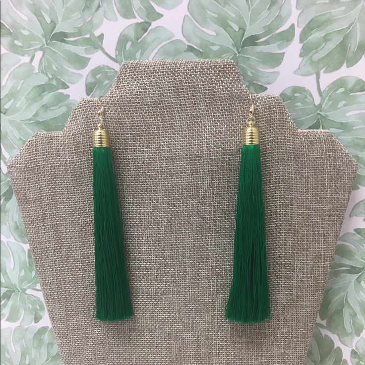 Tassel Fringe, Fringe Earrings, Earrings Color, Green Gold, Green And Gold, Tassels, Jewelry Earrings, Size 4, Women Jewelry