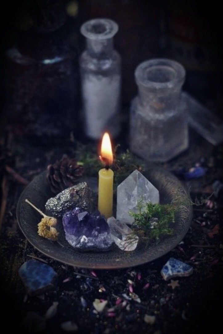 Medieval Witch, Spirit Magic, Nature Witch, Witch Rituals, Meditation Candles, Witches Altar, Diy Gift Set, Best Meditation, Hedge Witch