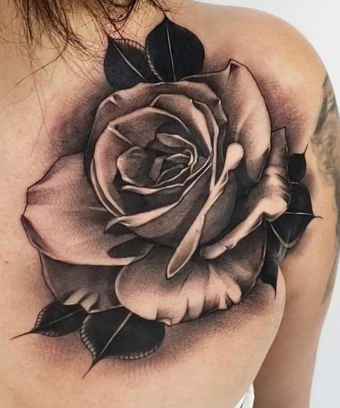 Oscar Martinez, Realistic Rose Tattoo, Skull Rose Tattoos, Rose Flower Tattoos, Rose Drawing Tattoo, Family Tattoo Designs, Tattoo Shading, Blue Rose Tattoos, Realistic Tattoo Sleeve