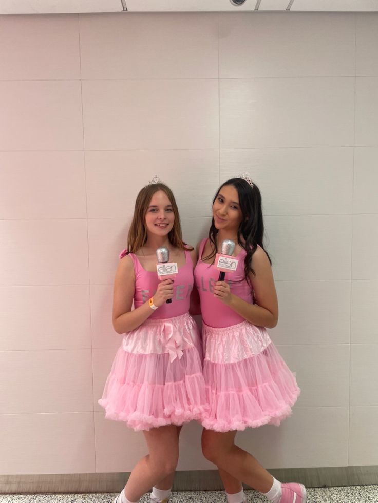 sophia grace and rosie from ellen diy halloween costume 2022 Hallowen Costume Ideas For 2 Besties, Dress As Your Younger Self Spirit Day, Sofia Grace And Rosie Costume, Abby Lee Miller Costume, Sophia Grace And Rosie Costume, Bestie Costumes, Sophia Grace And Rosie, Iconic Duos, Rose Costume