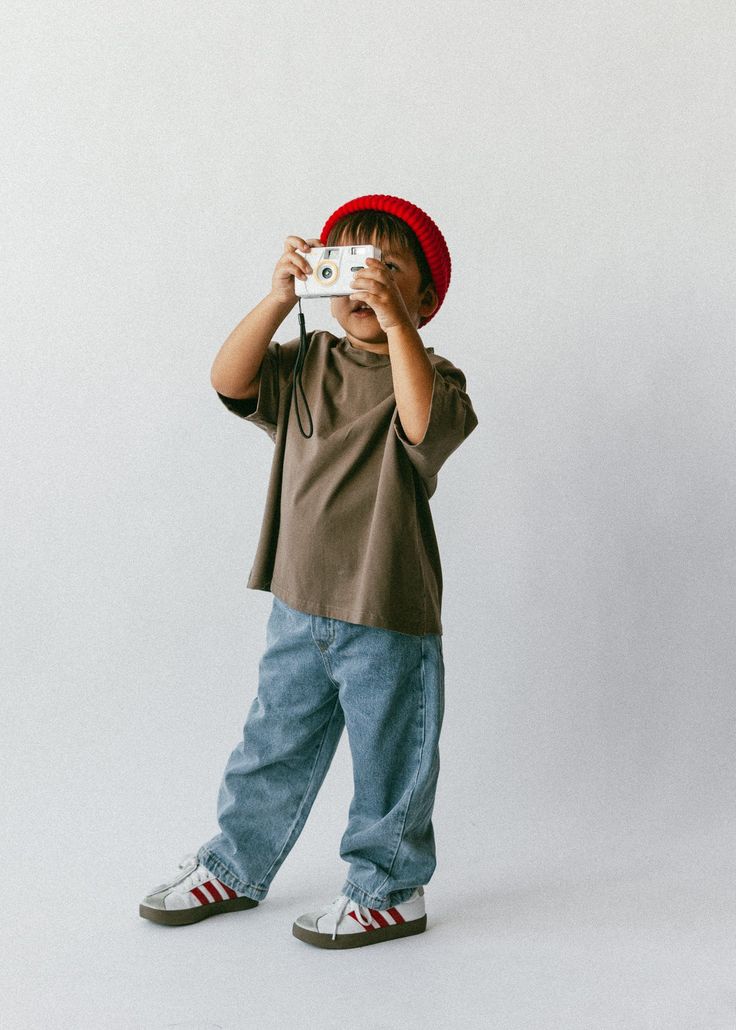 Spring Boy Outfits, Little Boy Style Outfits, Cute Toddler Outfits Boys, Aesthetic Toddler Outfits, Young Boy Outfits, Cute Kid Outfit, Boy Kids Outfits, Boy Style Summer, Kids Style Boys