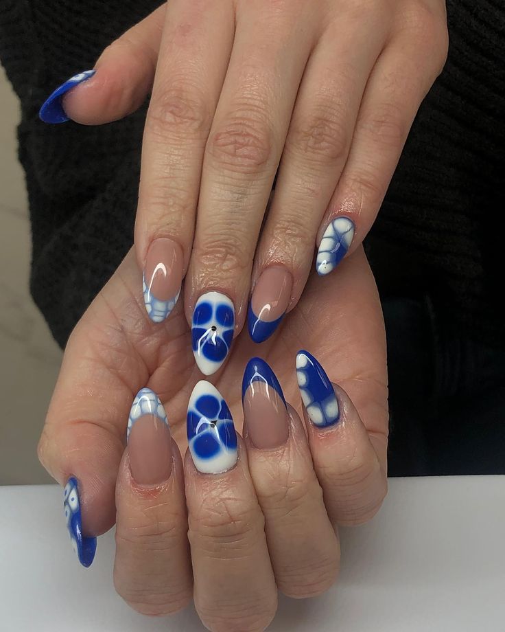 blooming gel designs have my heart 🫶🏽 @beetles_community @beetlesgelpolish @apresnailofficial #gel #gelx #gelnails #gelpolish #gelnail #gelmanicure #nailsnailsnails #nailart #nails #naildesign #nail #nailartist #bloominggel #bluenails #blueandwhitenails Funky Blue Nail Designs, Builder Nail Gel Designs, Cute Blooming Gel Nails, Nail Ideas With Blooming Gel, Short Nails Blooming Gel, Fall Nails Blooming Gel, Nail Designs With Blooming Gel, Nail Ideas Blooming Gel, Nail Inspo Blooming Gel