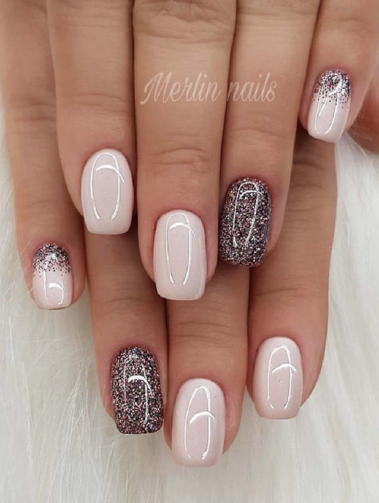 Short Gel Nail Designs Wedding, Shellac Nail Designs On Natural Nails, Formal Short Nails Classy, Nail Designs Glitter Short, Natural Dipped Nails Short, Powder Gel French Nails, March Wedding Nails, Short Acrylic Gel Nail Designs, Burgundy Dress Nails Ideas