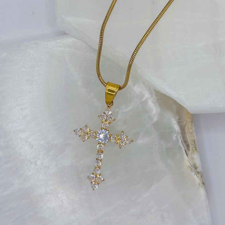 18K gold stainless steel cross necklace. Affordable Elegant Cross Jewelry, Cute Gold Cross Necklace, Cheap Cross Jewelry With Rhinestones, Cross Necklace Christian, Gold Jewelry Cross, Cute Cross Necklace, Gold Cross Crystal Necklace, Golden Cross Necklace, Golden Cross Necklace Aesthetic