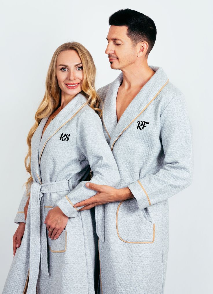 "Custom Bathrobes for Couple, Mr and Mrs Custom Bathrobes, Bride and Groom Bathrobes, Honeymoon Gift, Anniversary gift, Warm bathrobe -collar Bathrobes are selling separately. If you need Set of 2 , please add to your cart 1 Women's and 1 Men's size.   Are you getting ready for your honeymoon or anniversary? Stop by here and order your matching couples robes - we will customize them just the way you like it. Whether these are wedding robes or regular his and hers robes, they are so high-quality, Matching Robes Couple, Honeymoon Robe, Bride Pajama, Satin Pjs, Custom Robes, Wedding Roles, Matching Christmas Pajamas, Personalized Robe, Honeymoon Gifts