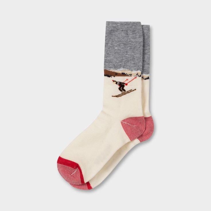 Let our Ski Sock take you back to the slopes, featuring a classic woven skier graphic knit using merino wool for all day moisture wicking comfort and softness. Ski Socks, Socks Christmas, Ski Accessories, Christmas Socks, Cool Socks, Hat Sizes, Sock Shoes, Crew Socks, Plein Air