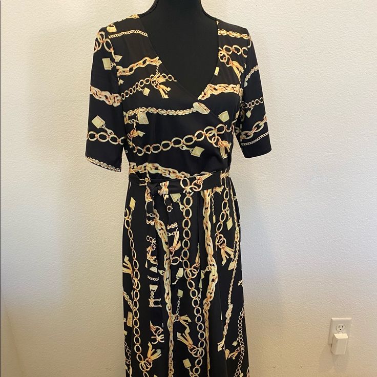 Floor Length, Black And Gold Dress, Zip Back, 3/4 Sleeves And Belt Black Midi Dress With 3/4 Sleeve For Spring, Casual Black Dress With 3/4 Length, Casual Black Dress 3/4 Length, Casual Black Midi Dress With 3/4 Sleeves, Casual Black 3/4 Length Dress, Black Spring Dresses 3/4 Length, Black 3/4 Length Spring Dresses, Black Midi Dress For Spring, Casual Black Midi Dress With Half Sleeves