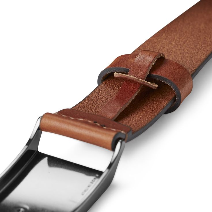 * Designed in Denmark – Made in Italy 
 * Flexible full-grain Italian leather – vegetable tanned 
 * Durable brass buckle 
 * Finished with bevelled edges
 * Signature gift pouch included Elegant Everyday Leather Belt, Elegant Brown Belt For Everyday Use, Classic Belts With Leather Strap For Everyday Use, Classic Leather Strap Belts For Everyday Use, Classic Adjustable Leather Strap Belts, Classic Leather Strap Belt For Everyday Use, Modern Leather Business Belt, Leather Belt With Removable Feature For Everyday, Modern Leather Belt For Everyday