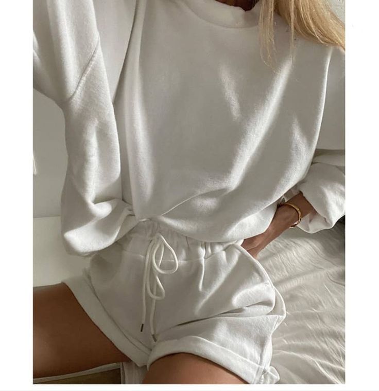 Lounge Outfit, Lazy Outfits, Comfy Fashion, Cozy Outfit, Fashion 2020, Mode Inspiration, Looks Vintage, Comfy Outfits, Casual Outfit