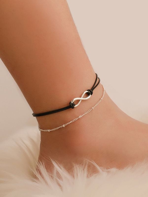 Cute Anklets, Ankle Bracelets Diy, Anklet Designs, Ankle Jewelry, Piercing Ring, Jewelry Accessories Ideas, Jewelry Fashion Trends, Classy Jewelry, Fancy Jewellery