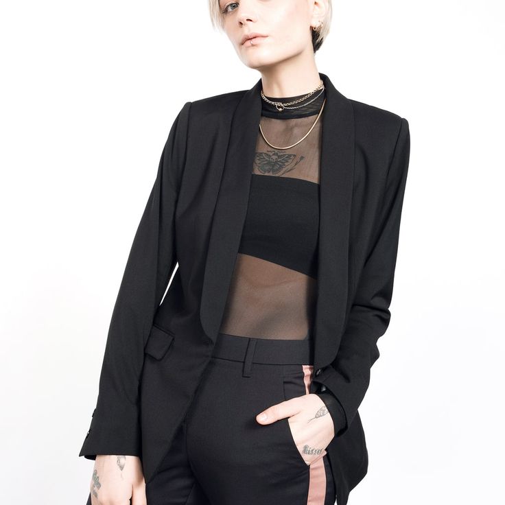 Nonbinary Prom Outfit, Nonbinary Wedding Outfit, Gender Neutral Wedding, Gender Neutral Outfits, Non Binary Fashion, Black Tux, Cocktail Attire, Prom Outfits, Drawstring Pants