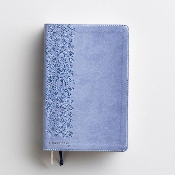 CSB (in)courage Devotional Bible - Blue LeatherTouch® Blue Bible, Devotional Bible, Cute Bibles, Bible Devotions, Bible Covers, Books Of The Bible, Bible Encouragement, Bible Journaling, Bible Study