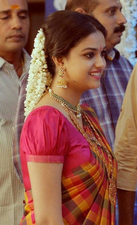 Keerthi Suresh Blouse Designs, Blouse Designs For Handloom Sarees, Cotton Saree Blouse Hand Designs Latest, Kath Saree Blouse Design, Pink Saree Blouse Designs, Blouse Hands Models Latest, Kandiyan Saree Blouse Designs, Latest Blouse Neck Designs, Brocade Blouse Designs