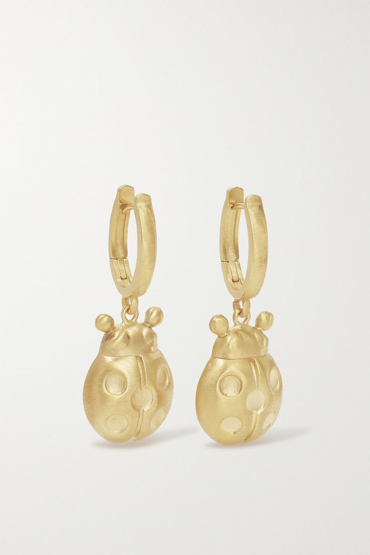 Lauren Rubinski believes that jewelry shouldn't just be reserved for special occasions - her pieces are designed to be worn every day. Shaped to resemble the insect they're named after, these 'Lady Bug' earrings are handcrafted from 14-karat gold with pendants that dangle from lightweight hoops. Gold Diamond Hoop Earrings, Gold Pearl Earrings, Enamel Earrings, Diamond Hoop Earrings, Yellow Gold Earring, Huggie Hoop Earrings, Gold Enamel, Gems Jewelry, Lady Bug