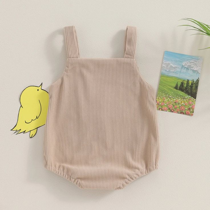 This summer, let your little one strut their stuff with the ROOSTER Romper! Guaranteed to make the cutest of outfits, these overalls work for both baby boys and baby girls. Perfect for any summer occasion and guaranteed to turn heads wherever you go! Chicken Outfit, Summer Gingham Cotton Bubble Romper, Cute Cotton Gingham Bubble Romper, Corduroy Texture, Summer Jumpsuit Casual, White Baby Romper, Baby Girl Swimsuit, Girls Overalls, Boys Pattern