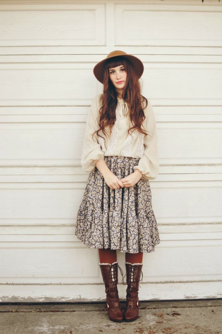 Peasant Top Outfit, Alternative Fashion Skirts, Alternative Fashion Indie, Indie Outfits Alternative Fashion, Outfits Alternative, Flying A Kite, Fall Outfits For Teen Girls, Fall Outfits For Work, Folk Fashion