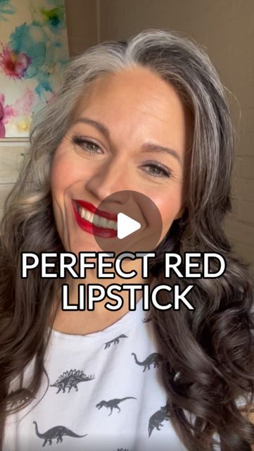 How To Apply Red Lipstick, Lipstick That Stays On All Day, How To Apply Red Lipstick Perfectly, Red Lipstick Tutorial, Rain Beauty, Stay On Lipstick, Red Lipstick Looks, Perfect Red Lipstick, How To Make Red