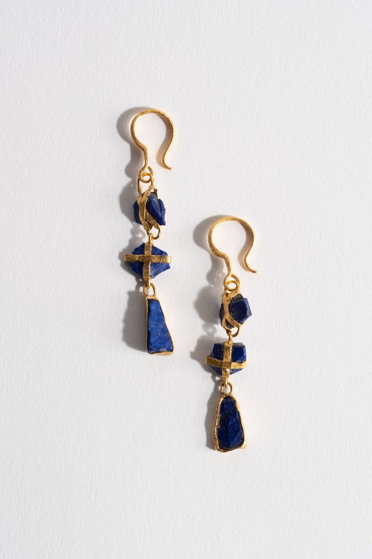 Lou Zeldis 22K Three Drop Lapis Earrings Gold Lapis Lazuli Pierced Earrings, Gold Pierced Earrings With Lapis Lazuli, Gold Lapis Lazuli Earrings, Gold Lapis Lazuli Gemstone Earrings, Gold Lapis Lazuli Drop Earrings, Gold Earrings With Natural Lapis Lazuli Stones, Lapis Earrings, S Signature, Signature Design