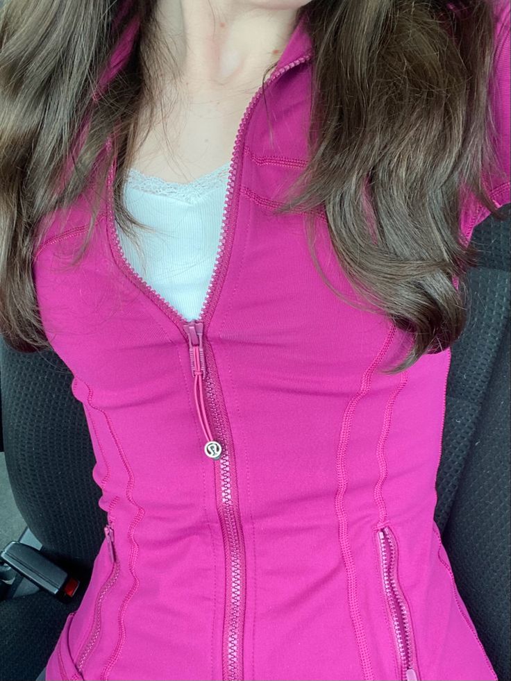 Hot Pink Define Jacket, Preppy Define Jacket, Lulemon Outfit, Pink Lululemon Define Jacket, Lulu Girls, Amazon Workout Clothes, Lulu Outfits, Pink Lululemon, Lululemon Outfits