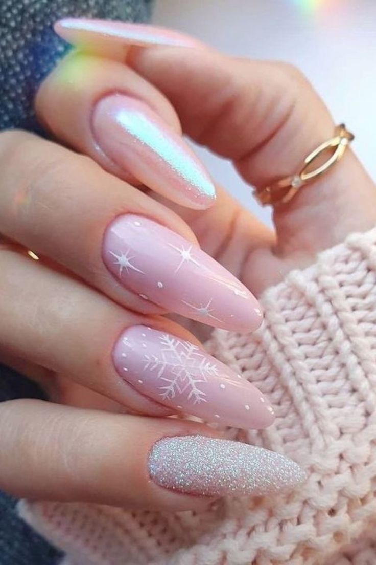 December Nails, Winter Nails Acrylic, Cute Christmas Nails, Christmas Gel Nails, Snowflake Nails, Christmas Nails Acrylic, Xmas Nails, Pretty Acrylic Nails, Chic Nails