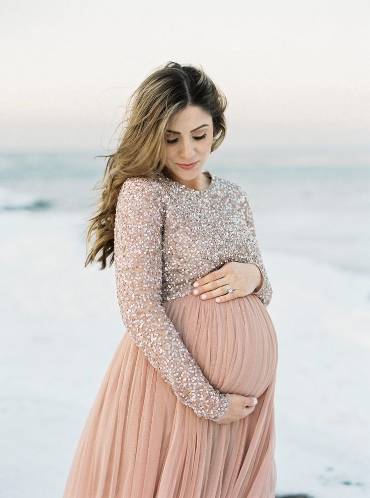 Maternity Shoot In Dress, Photoshoot For Maternity, Winter Maternity Dresses For Photoshoot, Photoshoot Dresses Long, Sparkle Maternity Dress, Indian Dress For Pregnant Women, Sequin Maternity Dress Photoshoot, Maternity Shoot Dresses Gowns Indian, Maternity Shoot Dresses Gowns