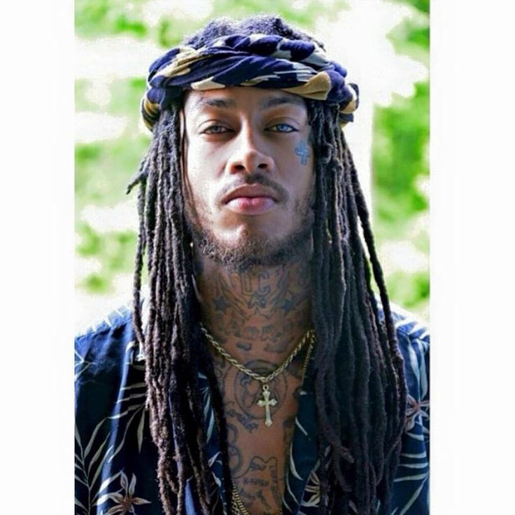 L'Homme ! Dreadlock Men, Face Perspective, Head Rap, Mens Twists Hairstyles, Dreadlocks Men, Dread Head, Black Kings, Fashion Factory, Dreadlock Hairstyles For Men