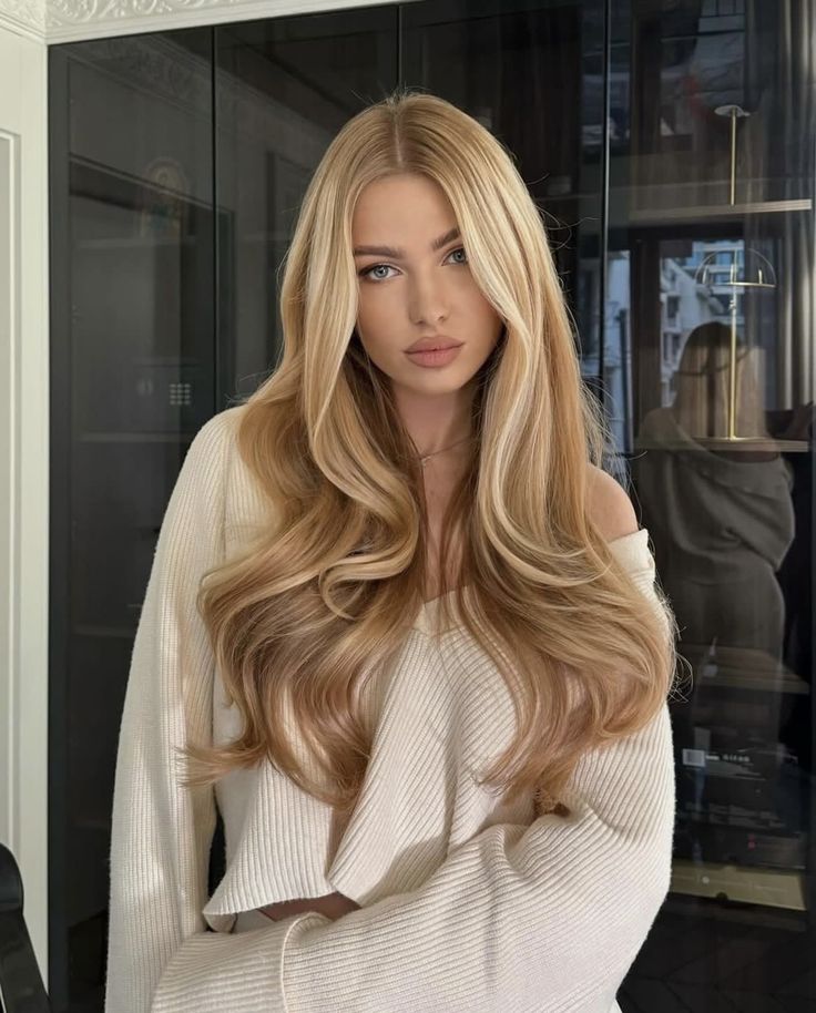 Blonde Ambition, Blond Balayage, Golden Blonde Hair, Honey Blonde Hair, Strawberry Blonde Hair, Blonde Hair Inspiration, Hair Treatments, Blonde Hair Looks, Long Blonde