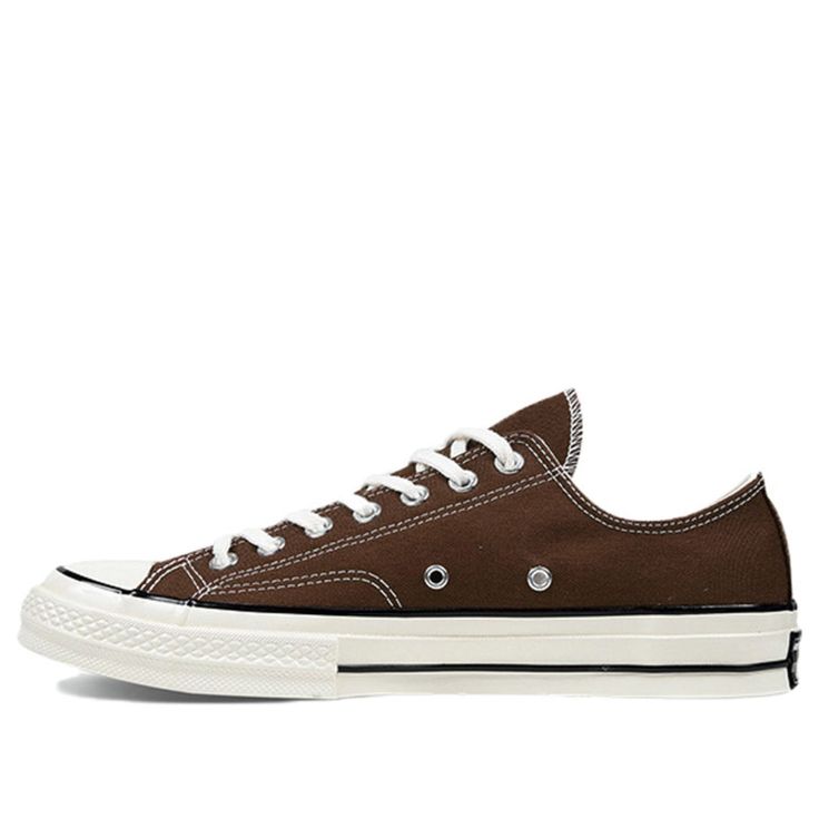 Brown Canvas Sneakers With Vulcanized Sole, Brown Canvas Sneakers With Gum Sole, Classic Converse High-top Sneakers With Rubber Toe Cap, Converse Retro Sneakers With Contrast Sole, Retro Converse Sneakers With Contrast Sole, Classic Brown Sneakers With Vulcanized Sole, Classic Converse High-top Sneakers With Gum Sole, Classic Brown Custom Sneakers For Streetwear, Brown Canvas Sneakers For Streetwear