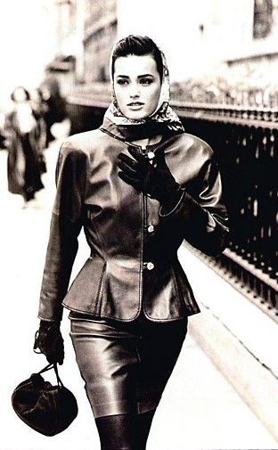 Loewe - Yasmin Le Bon - AW 1990 Renee Simonsen, Fashion 1990s, Yasmin Le Bon, Leather Coat Womens, Original Supermodels, Long Leather Coat, Helena Christensen, Peter Lindbergh, 1990s Fashion