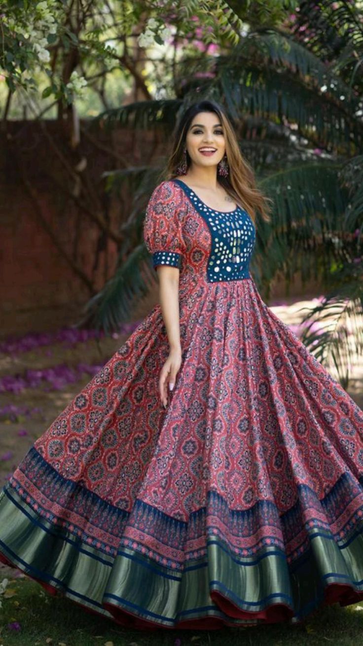 Designer outfit in 2022 | Cotton long dress, Long dress design, Cotton anarkali suits Long Frock Designs, Simple Frock Design, Frock Designs, Long Gown Design, Simple Frocks, Anarkali Dress Pattern, Simple Kurta Designs, Long Kurti Designs, Frock For Women