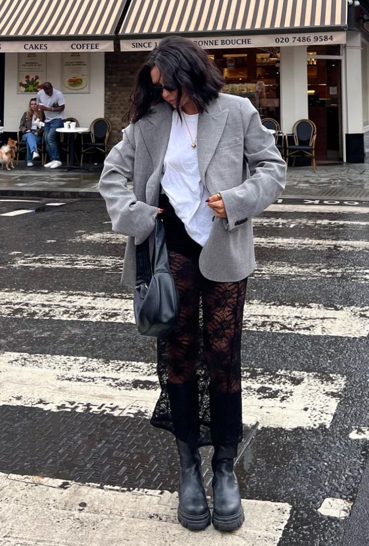 Saturday Morning Outfit Winter, Aw24 Outfits, Oversized Blazer Street Style, Outfit Printemps, Oversize Blazer, Black Midi, Mode Inspo, Blazer Outfits, Looks Style