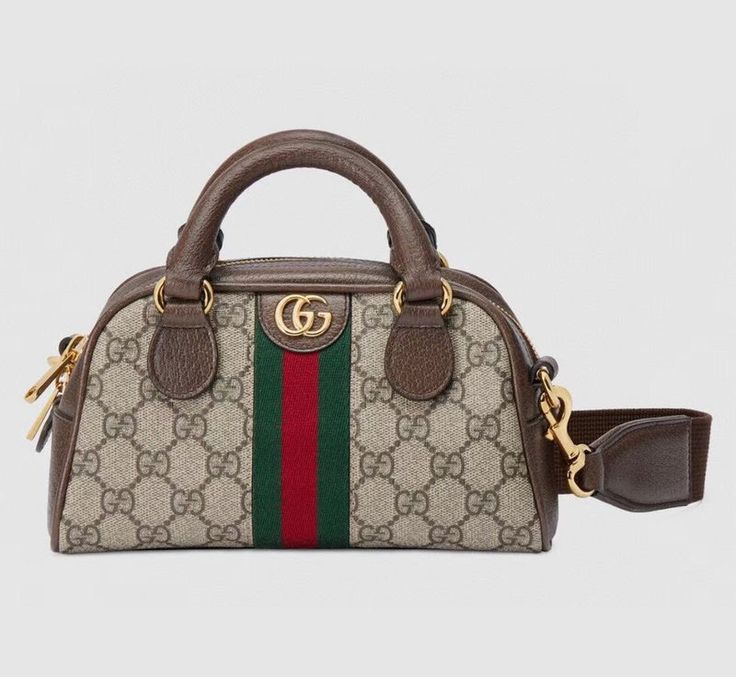 Gucci SIZE :21X12X10cm Italy Print, Mini Bucket, Mini Bucket Bags, Jessica Chastain, Coach Bag, Gucci Bags, Brunei, Gucci Bag, Canvas Tote