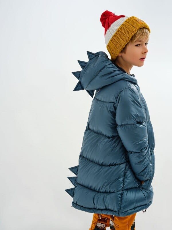 This Kids' Puffy Jacket is the perfect choice to beat the chill. Designed in a regular fit, a dinosaur spike design hood, classic button and zip-through closure and roomy front pockets, kids will be cosy as they run around in this snug winter puffer jacket. Material: Polyester Suggested Size Suggested Age Inch Cm 31.5 80 12-18M 35.4 90 2T 39.4 100 3T 43.3 110 4T 47.2 120 5T 21.2 130 6T *Please allow 1-3cm differences due to manual measurement. Men Suits Blue, Baby Boy Jackets, Winter Puffer, Girl Dinosaur, Winter Puffer Jackets, Fur Hoodie, Womens Prom Dresses, Skirt And Sneakers