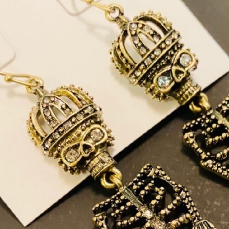 Crown Skeleton Dangling Earrings Nwt Lots Of Bling Nwt Gold Punk Dangle Jewelry, Gold Dangle Punk Jewelry, Punk Gold Pierced Jewelry, Gold Punk Pierced Jewelry, Elegant Metal Earrings For Halloween, Elegant Metal Halloween Earrings, Metal Skull Single Earring, Nickel-free Skull Jewelry For Party, Gold Punk Earrings For Party