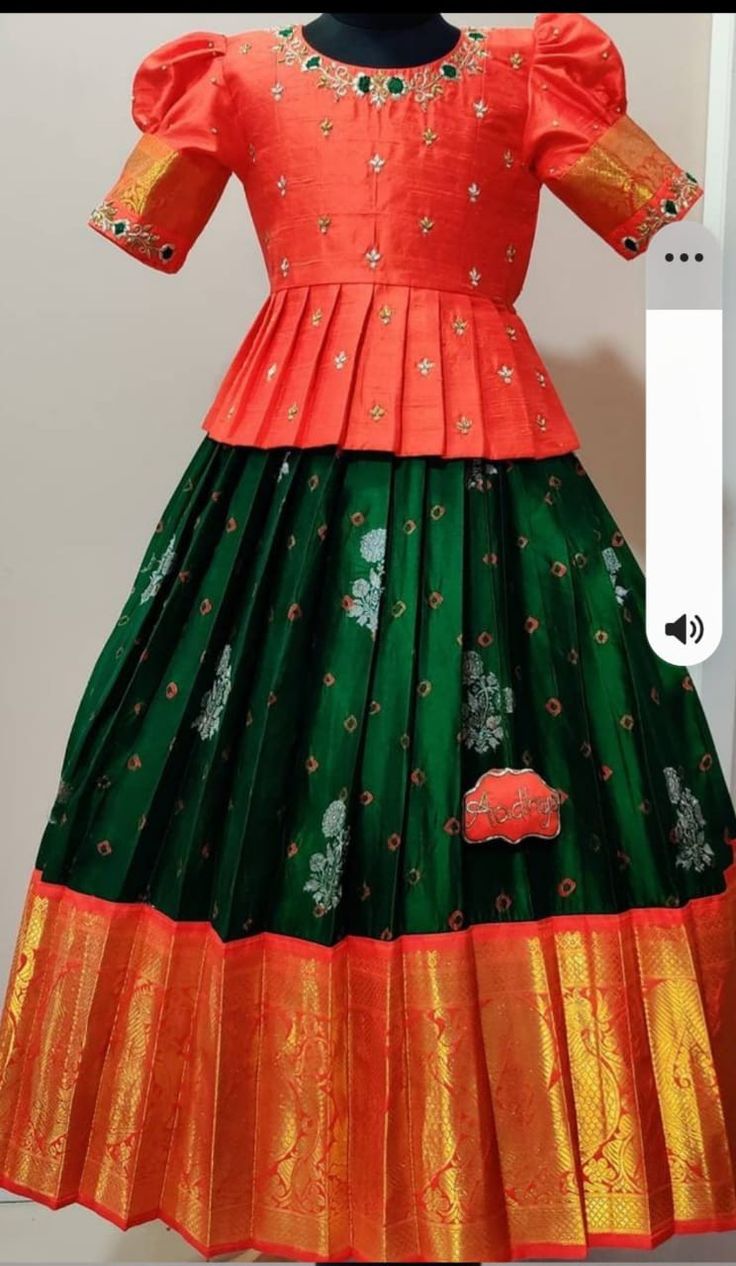 Patu Pavadai Designs For Women, Pattu Pavadai Design, Pattu Pavadai Designs For Teenagers, Pattu Pavada Blouse Designs, Frock Ideas For Kids, Pattu Langa Blouse Designs, Kids Pattu Langa Designs, Pattu Langa For Kids, Langa Blouse For Kids