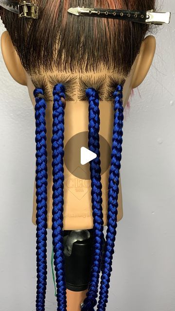 Nay | Naperville, IL Hairstylist/ Braider on Instagram: "Here’s one method on how to install traditional box braids   For more methods, watch the full tutorial on my YouTube channel. Link in bio  ✨The Glamtician   #boxbraidstyles #boxbraidsbrasiloficial #boxbraidsstyle #braidsbraidsbraids #braidgang #braidstylist #braiding #howtobraid #learntobraid #boxbraid" Traditional Box Braids Medium, Box Braid Sectioning, Box Braids Tutorial Step By Step, How To Do Box Braids, How To Do Box Braids Step By Step, Easy Box Braids For Beginners, How To Box Braid, Med Box Braids, Box Braid Tutorial