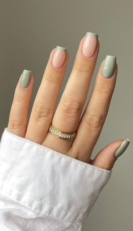 French Tip And Solid Nails Combo, August Manicure, Structured Gel Manicure, Simple Gel Nails, Casual Nails, Work Nails, Cute Gel Nails, Short Acrylic Nails Designs, Short Nail Designs