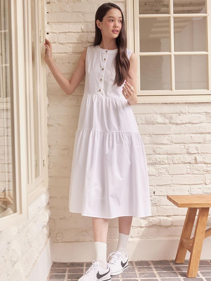 Composition : COTTON 100%Color : WHITE,NAVY,SOFT PINKCountry of Origin : Republic of Korea White A-line Sleeveless Dress For Day Out, White Sleeveless Knee-length Dress For Work, White Knee-length Sleeveless Dress For Work, White Cotton Sleeveless Dress For Work, White Sleeveless Cotton Dress For Work, White A-line Sleeveless Dress For Casual Wear, White Casual Sleeveless Dress For Daywear, Casual White Sleeveless Dress For Daywear, White Sleeveless Dress For Workwear