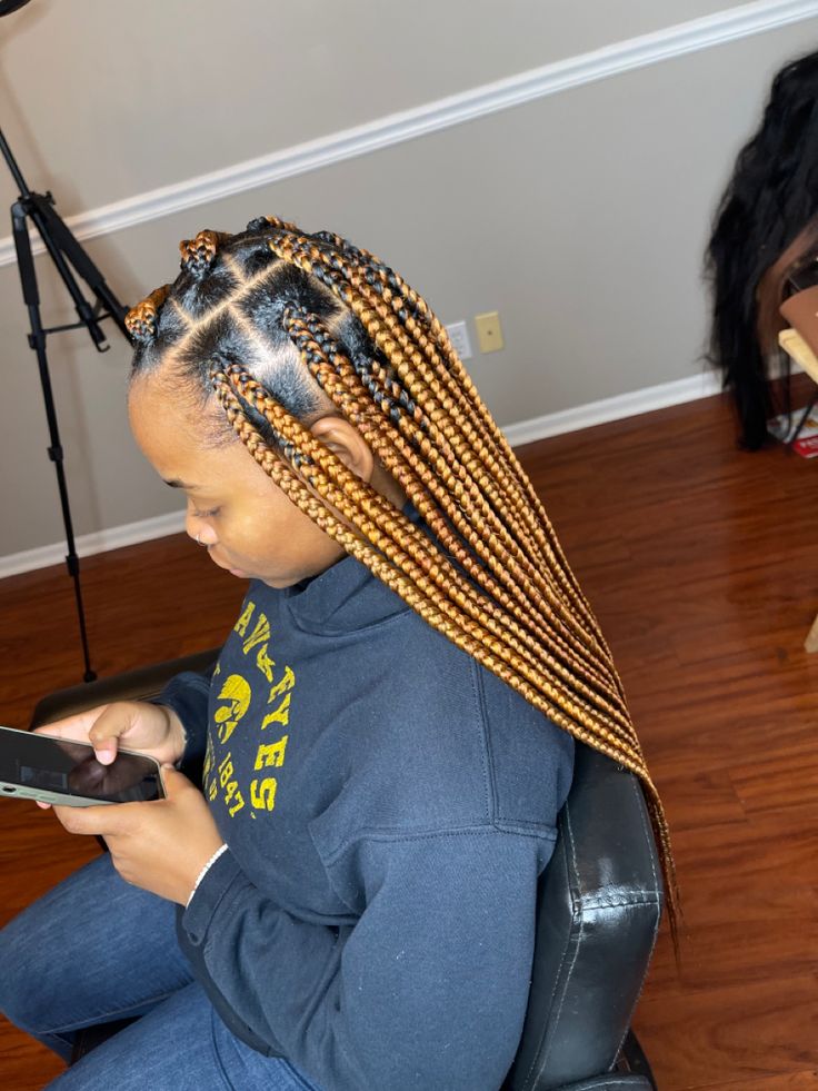 Double Dutch box braids tutorial Fav Hairstyles, Box Braid Hair, Quick Braids, Knotless Box Braids, Double Dutch, Quick Braided Hairstyles, Box Braid, Braid Hair, Knotless Braids