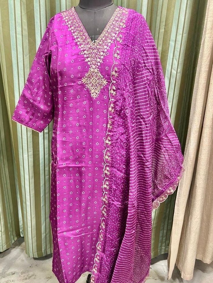 Gorgeous set Violet and Gold with beautiful dupatta and palazzo pants Beautiful Dupatta, Kurti Sets, 15% Off Sale, Gold Set, Palazzo Pants, Favorite Outfit, Violet, Bathing Beauties, Display Homes