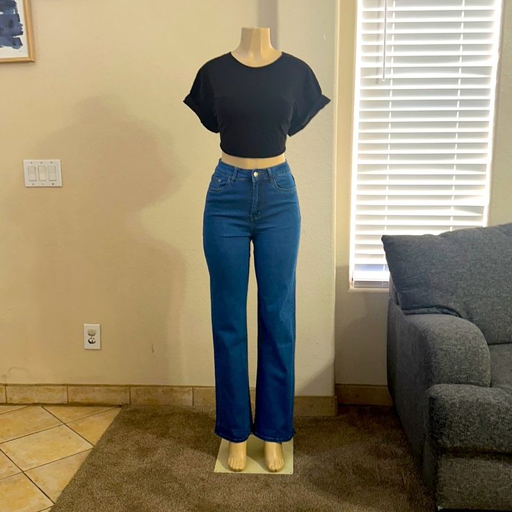 Mom Jeans, High Rise, Leg Straight, Blue, Maniqui Wear Size M Super Stretch Casual Blue Cropped Bottoms, Stretch Cropped Blue Jeans, Blue Cropped Stretch Jeans, Blue Stretch Cropped Bottoms, White Flared Jeans, Low Rise Flare Jeans, Kick Flare Jeans, White Flares, Vintage Flare