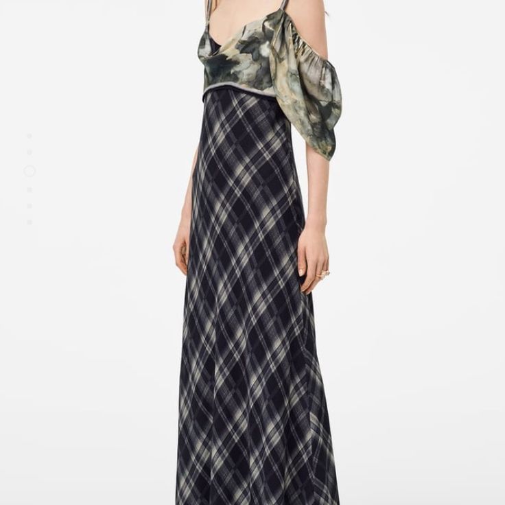 New Zara Limited Edition Maxi Dress Casual Evening Maxi Dress In Viscose, Casual Viscose Maxi Dress For Evening, Casual Fall Evening Maxi Dress, Casual Evening Maxi Dress For Fall, Zara Fall Maxi Dress, Zara Maxi Dress For Fall, Zara A-line Maxi Dress For Fall, Zara A-line Maxi Dress For Brunch, Casual A-line Maxi Dress For Evening