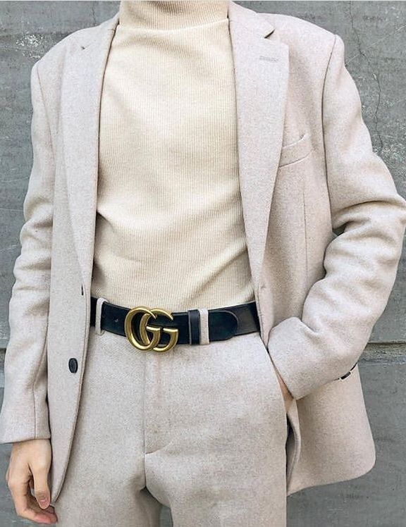 Trendy Dress Styles, White Turtle Neck, Mens Fashion Streetwear, Stylish Mens Outfits, Streetwear Men Outfits, Gucci Belt, Fashion Mode, Mode Inspiration, Mens Streetwear