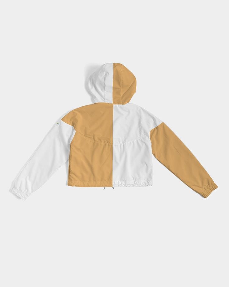 White Cotton Outerwear With Patchwork, White Windbreaker With Contrast Color For Fall, White Contrast Color Windbreaker For Fall, White Hooded Outerwear With Contrast Color, White Long Sleeve Windbreaker With Patchwork, Casual White Windbreaker With Contrast Color, White Long Sleeve Patchwork Windbreaker, Sporty White Outerwear With Patchwork, White Long Sleeve Windbreaker With Contrast Color