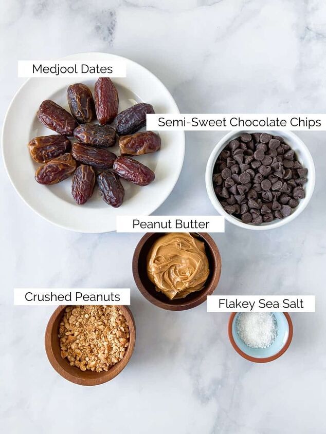 the ingredients for chocolate peanut butter are shown in bowls